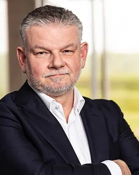 Das Foto zeigt Bernd Förtsch, das Gesicht hinter der Börsenmedien AG.