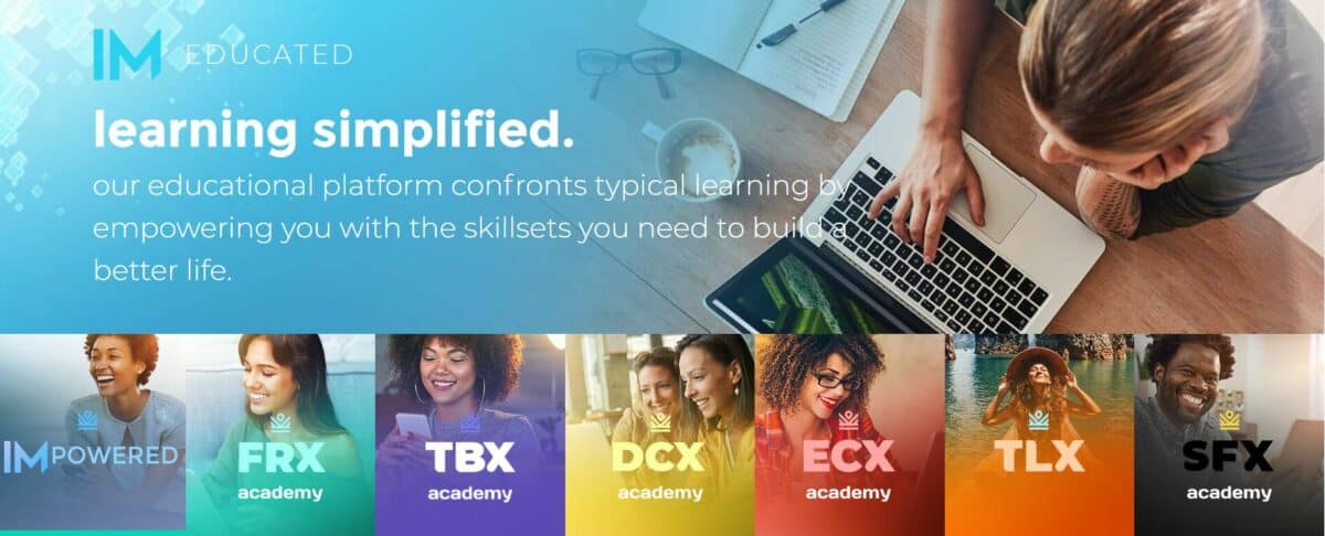 Übersicht der IM Academy Produkte. Oben: Werbebanner mit der Aufschrift 'learning simplified'. Unten: Sieben verschiedene Academy-Programme mit Bildern glücklicher Menschen, darunter FRX Academy (Forex), TBX Academy (Trading), DCX Academy (Krypto), ECX Academy (E-Commerce), TLX Academy (Reisen) und SFX Academy (Soziale Finanzen)