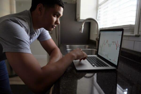 Trading – Glück oder Können? Abbildung 3: Viele Trader sind fasziniert von der spannenden und interessanten Börse.