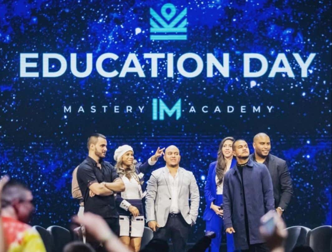 wie verdient man bei im mastery academy geld